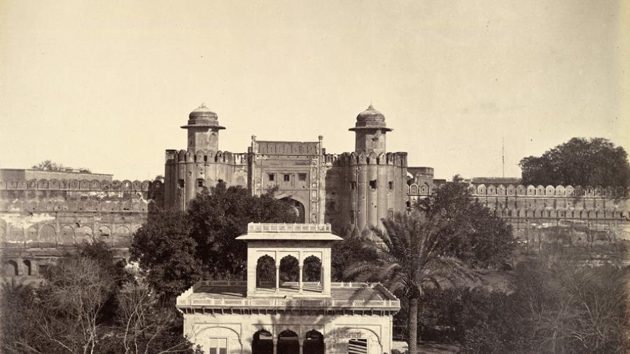 Lahore Fort - Slide 2